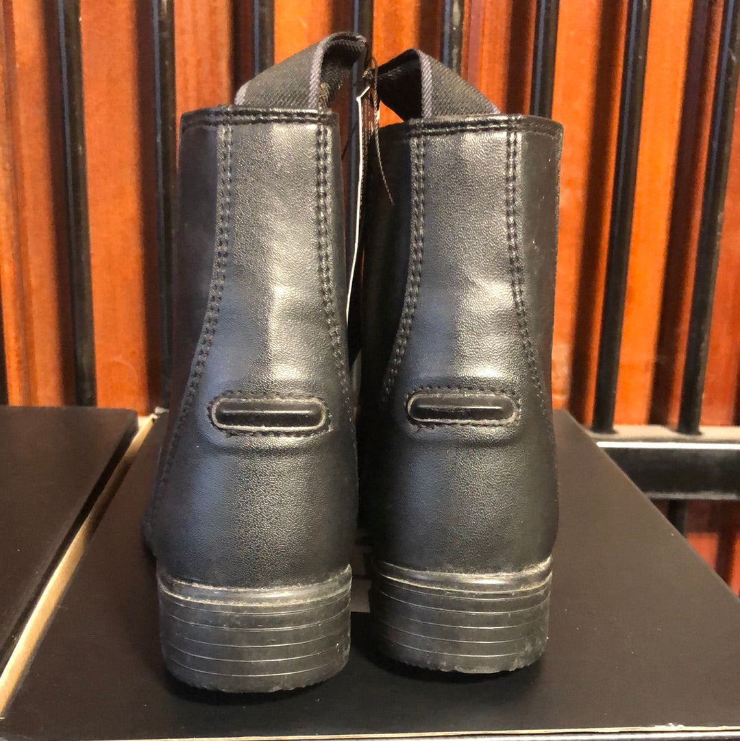 Auken paddock store boots